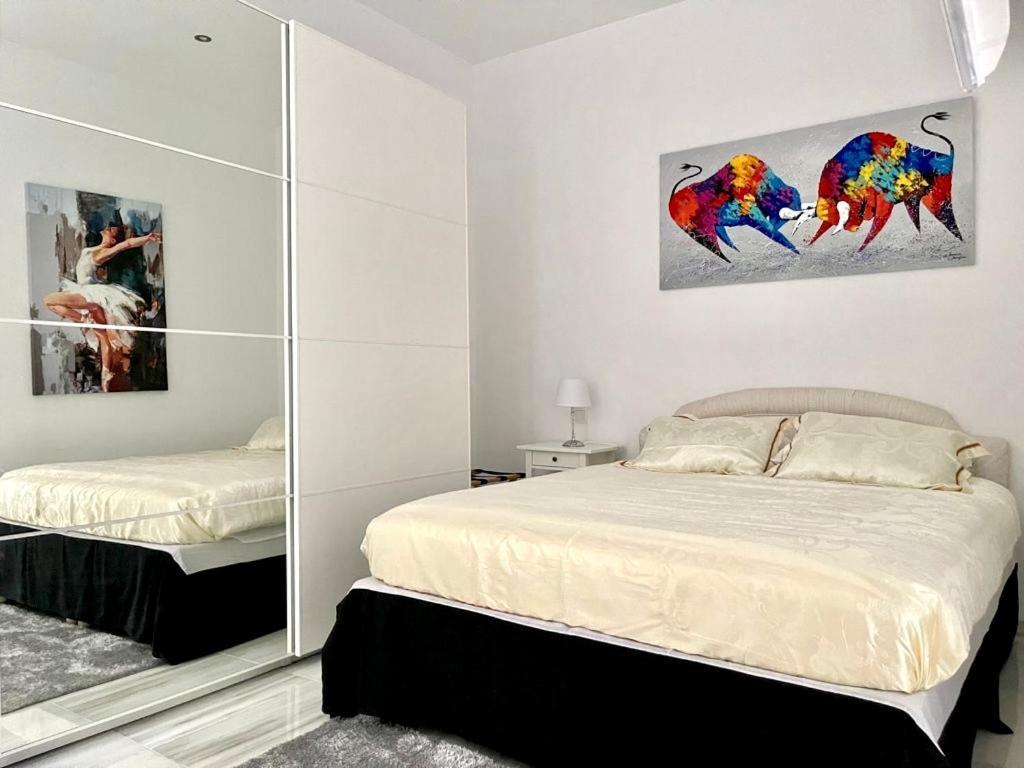 Apartamento Maria Pita Lägenhet A Coruña Exteriör bild